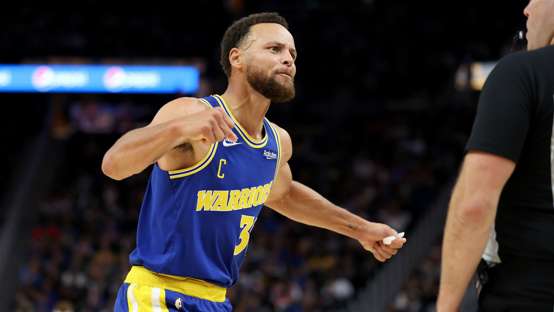 Kerr hails 'breath-taking' Curry as Warriors halt the slide | Stadium Astro  - English