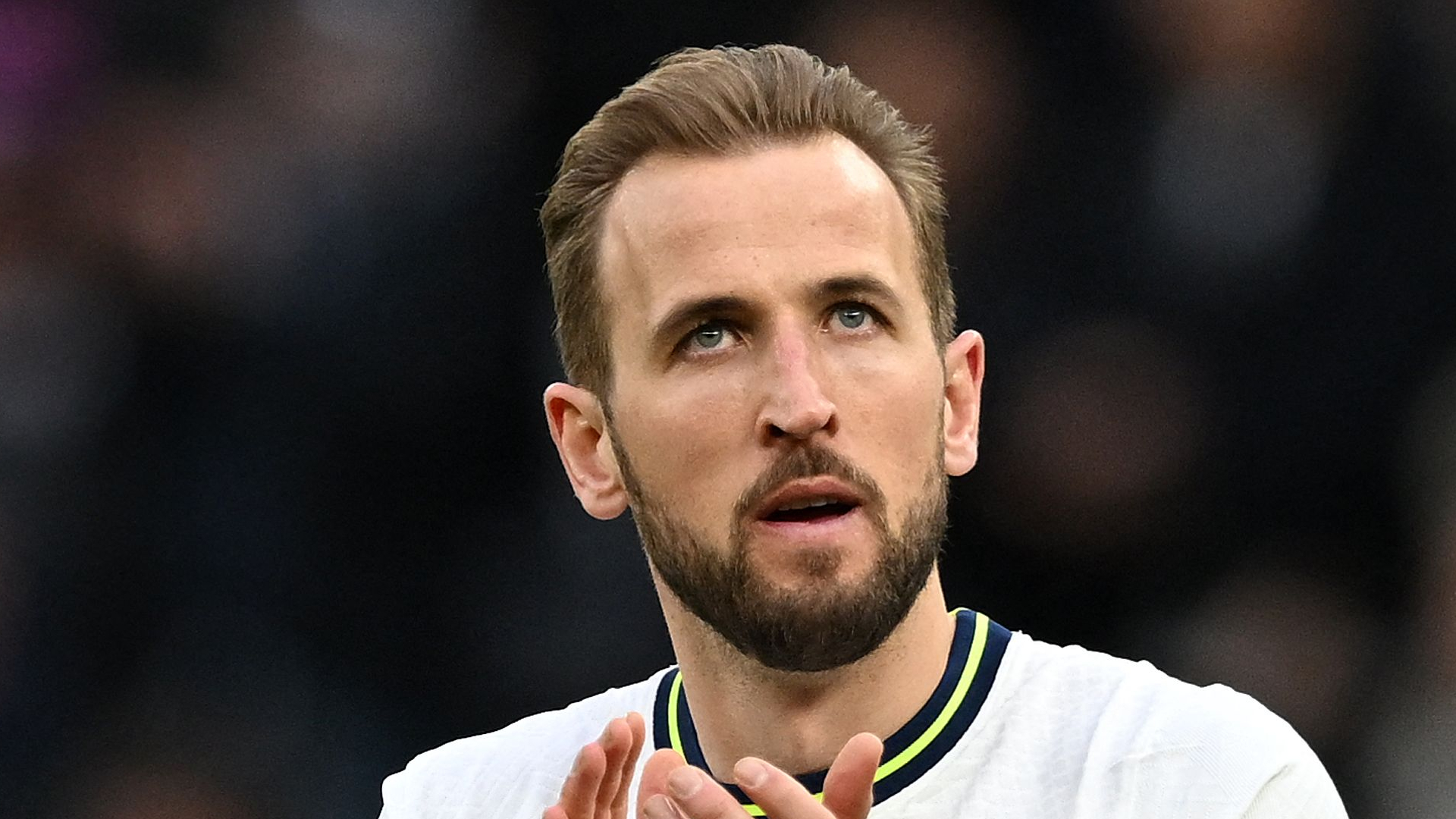 Gullit: Kane should be 'selfish' and leave Tottenham for trophies Gullit: Kane should be 'selfish' and leave Tottenham for trophies