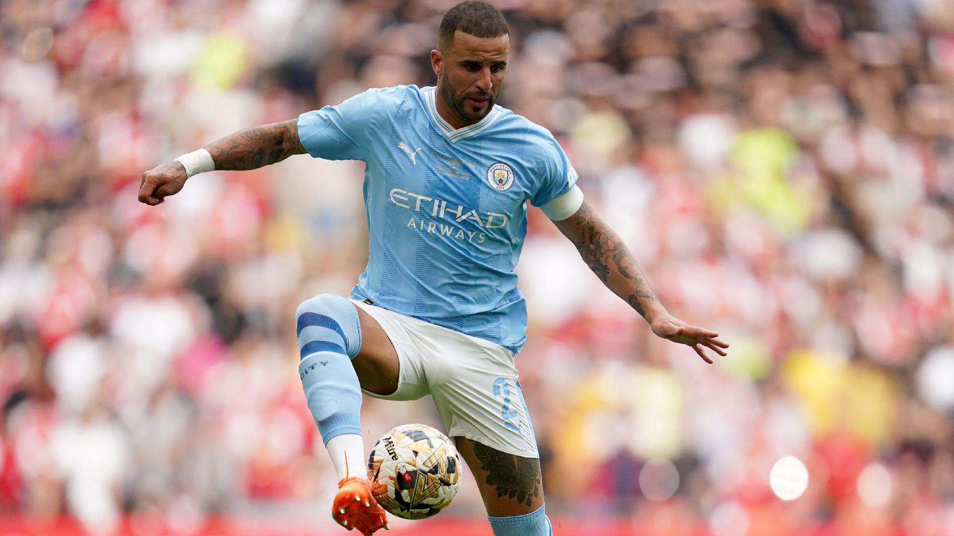 Kyle Walker lanjut kontrak di Manchester City Stadium Astro