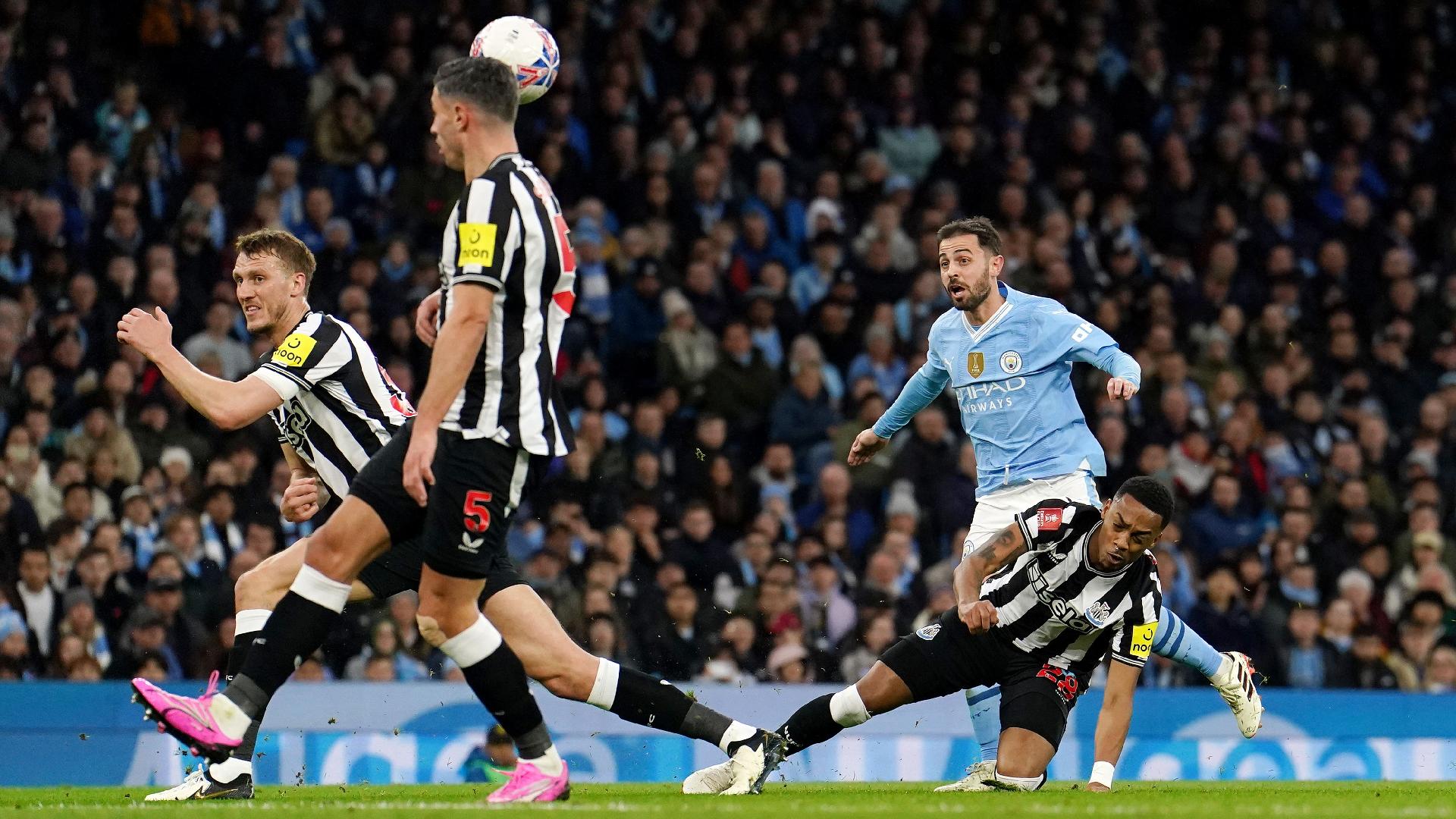 Piala FA: Dua gol Bernardo Silva pacu Manchester City ke separuh akhir kali keenam berturut-turut